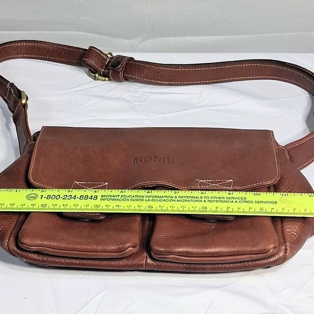 Avorio Vera Pelle Italian Fine Buttery Leather Magnetic Snap Shoulder/Sling Bag - Picture 8 of 12